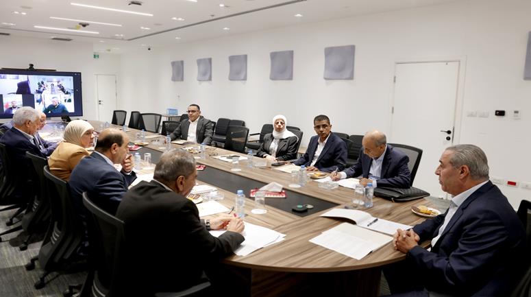 اللجنة المركزية لحركة “فتح”تعقد اجتماعا برئاسة نائب رئيس دولة فلسطين، نائب رئيس حركة “فتح” حسين الشيخ