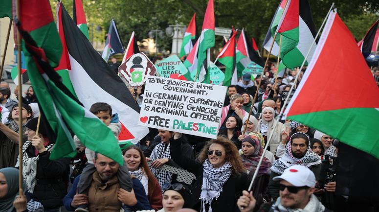 مسيرة في مدينة هانوفر  الألمانية لمناسة الذكرى ال78  للنكبة والمطالبة بوقف العدوان على غزة وانتهاكات المستعمرين في الضفة 