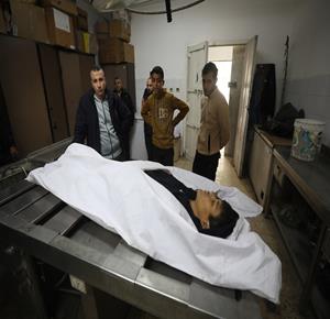 وداع وتشييع شهيد ارتقى برصاص الاحتلال الإسرائيلي في حي الزيتون بمدينة غزة