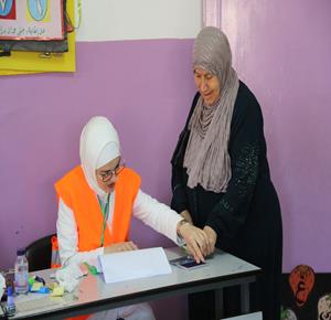 ناخبون يدلون بأصواتهم في انتخابات الهيئات المحلية لعام 2026 في محافظة طوباس (عدسة: إسراء غوراني/ وفا)