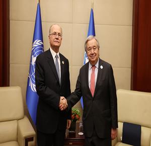 رئيس الوزراء محمد مصطفى يلتقي الأمين العام للأمم المتحدة أنطونيو غوتيريش على هامش أعمال قمة الاتحاد الأفريقي التاسعة والثلاثين