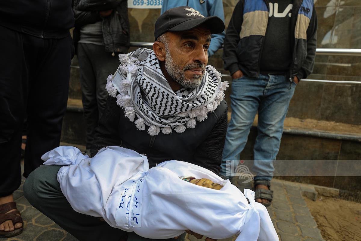 استشهاد طفلة فلسطينية  متأثرة بإصابتها برصاص الاحتلال جنوب خان يونس