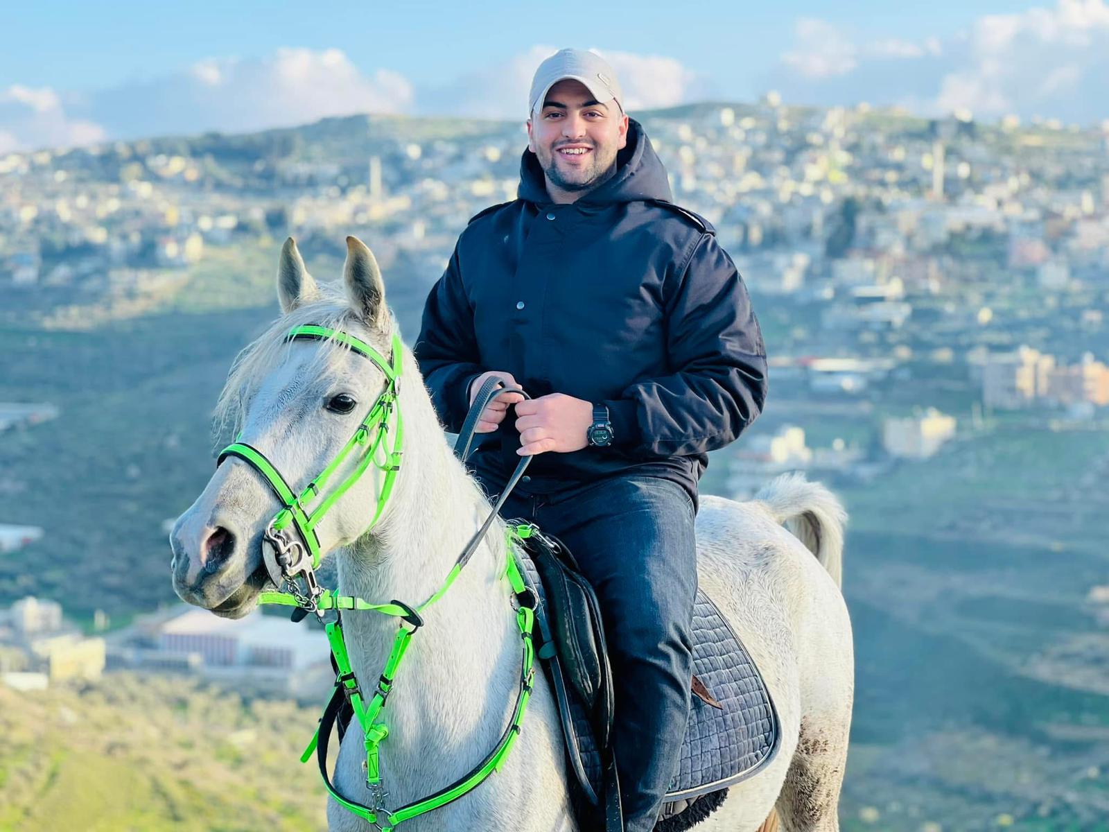 الشهيد يونس اشتية