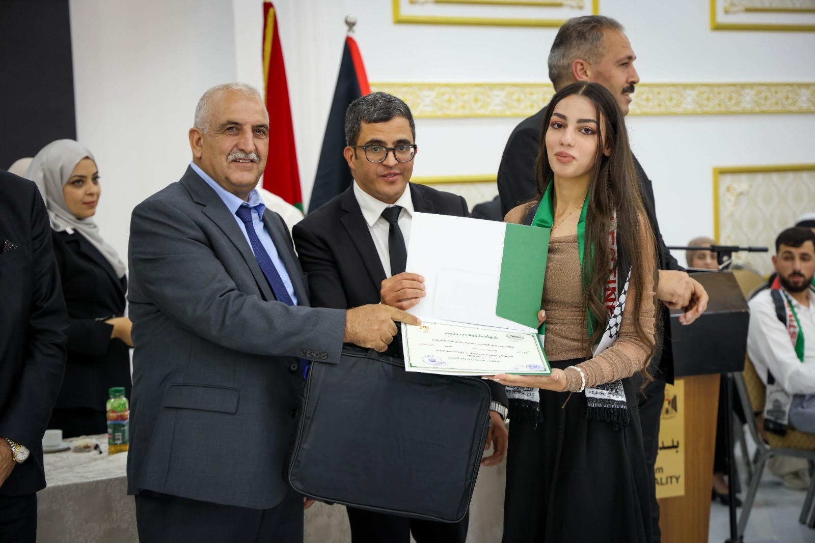 جانب من تكريم الطلبة 