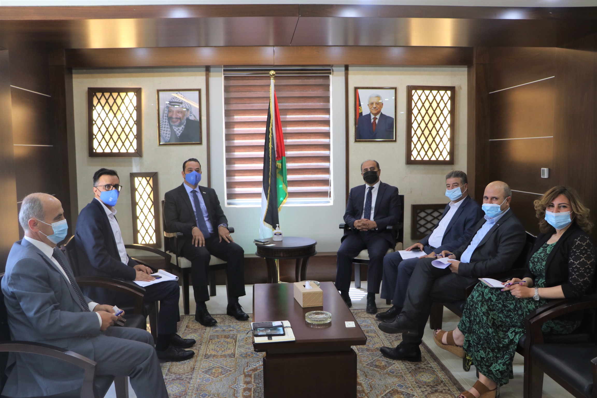 وزير الزراعة يبحث مع مدير برنامج الأغذية العالمي تدخلات البرنامج في فلسطين