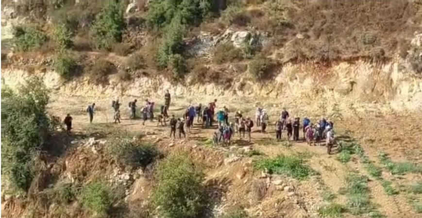 جانب من اقتحام المستوطنين للمنطقة