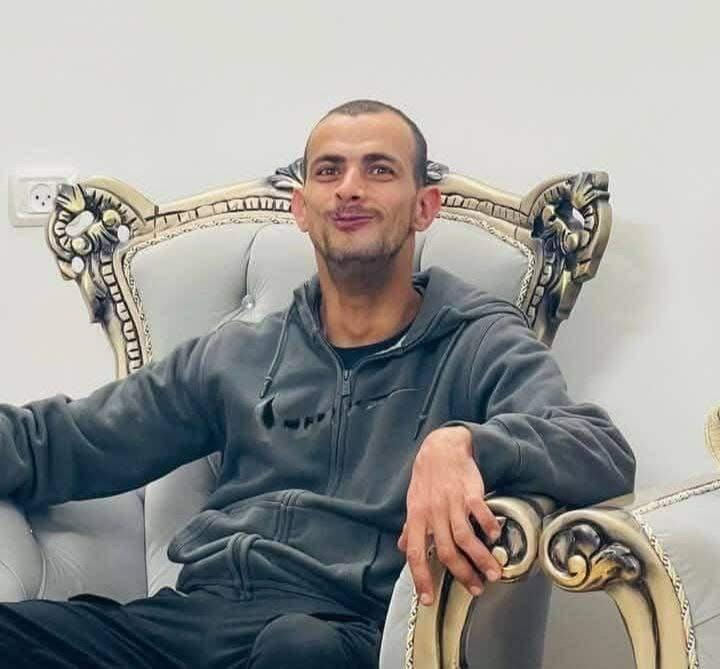 المعتقل رمضان جاسر الديك من ذوي الاحتياجات الخاصة