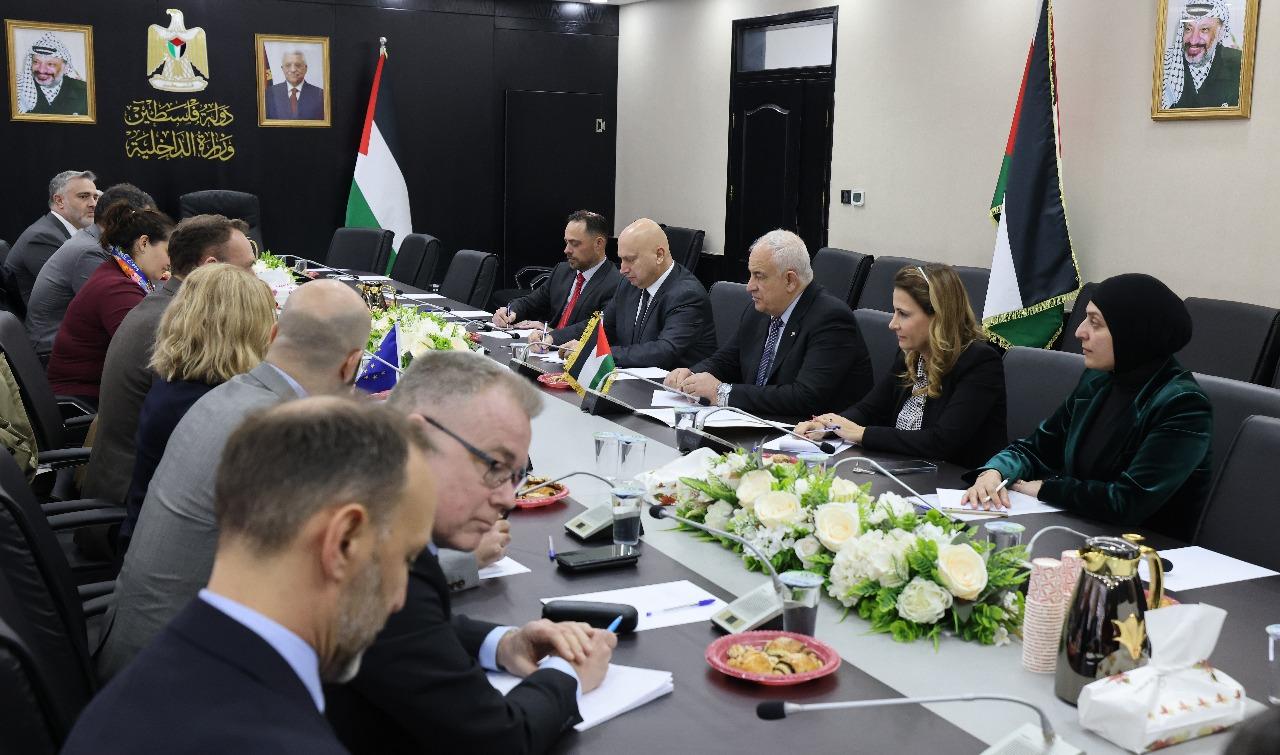 جانب من اللقاء