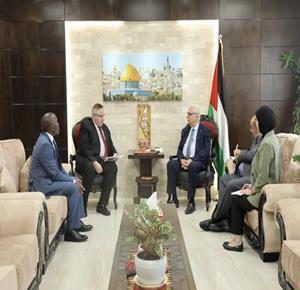 وزير الصحة يبحث مع نائب المدير التنفيذي لصندوق الأمم المتحدة للسكان دعم القطاع الصحي في فلسطين