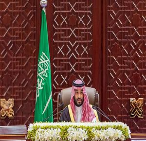 ولي العهد السعودي: أرض غزة فلسطينية وحق أهلها ثابت لا ينتزعه عدوان ولا تلغيه تهديدات