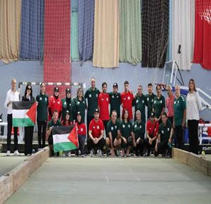 الفريق الفلسطيني للكرة الحديدة يخوض معسكرا تدريبيا مشتركا في الجزائر