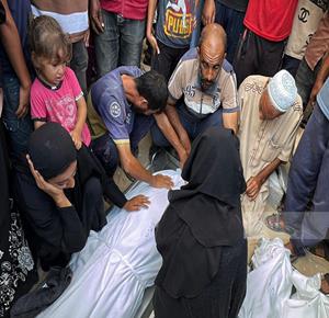 4 شهداء بينهم مواطنة وطفلها في قصف الاحتلال عدة مناطق في قطاع غزة