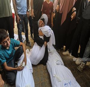 شهداء ومصابون في استمرار قصف الاحتلال مناطق عدة في قطاع غزة
