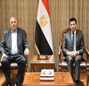 الرجوب يطلع وزير الشباب والرياضة المصري على مستجدات الحالة الرياضية والشبابية في فلسطين