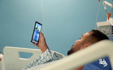 رصاصة مستوطن تعلّق حلم محمد بالاستقرار