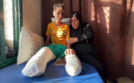 مخلّفات الاحتلال تتربّص بأطفال غزة مخلّفات الاحتلال تتربّص بأطفال غزة